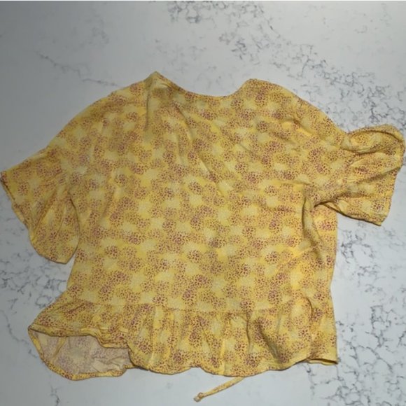 Lulus Breah Yellow Print tie-front Top - Picture 10 of 13